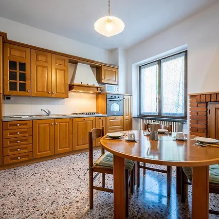 Daire View With Balcony And Parking - Larihome A25 *